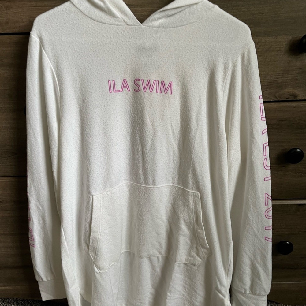 ILA SWIM White Hooded Pullover with Pink Logo